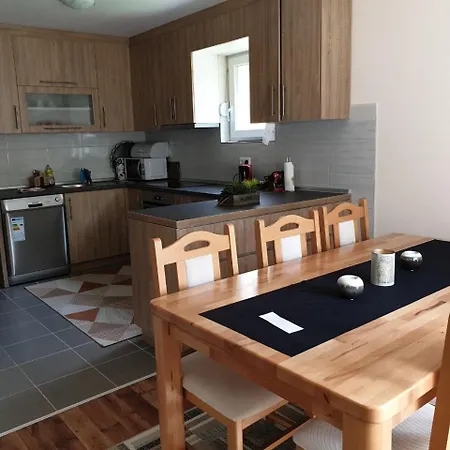 Nejse Apartment